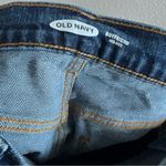 Old Navy Mid-Rise Boyfriend Crop Denim Jeans Raw Hem 4 Photo 6