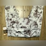 Nobull NWT  Women’s High Rise Crop Tight - XS - Cloud Black Tie Dye Photo 5
