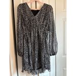 Umgee  Black & White Empire-Waist Dress Size Large  Metallic Sparkle Photo 2
