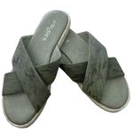 J/SLIDES Reva Green Camouflage Leather Slide Espadrille Sandals Size 7 Photo 0