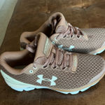 Under Armour  Tennis Shoes Photo 0