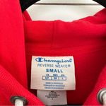 Champion  Small Reverse Weave Colorblock Red Grey Blue Cropped Hoodie NWT New Photo 1