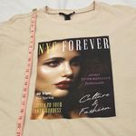 Forever 21  Cream Short Sleeve Graphic Fashion Tee woman’s size large Photo 6