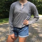 IZOD GREY QUARTER SNAP BUTTON UP LONG SLEEVE TOP Photo 0