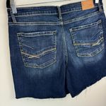 BKE  Womens High Rise Shorts Sz 31 Dark Wash Raw Hem Photo 7