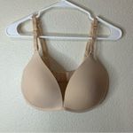 Lively nude cream t Photo 5