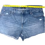 Gap  Denim Mid Rise Stride Short Cut Off Shorts In Medium Wash Women’s Size 16/33 Photo 5