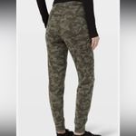 Lululemon Ready To Rulu High-Rise Jogger Women's Green Camo. Size 2 Photo 5
