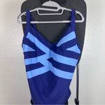 Chic Navy and Light Blue One Photo 1