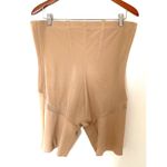 Honeylove Sand SuperPower Compression Boning Breathable Full Coverage Short 3X Photo 2