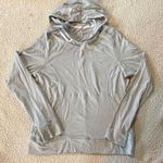 Under Armour Semi-Fitted Heat Gear Sweatshirt Photo 0