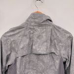 Lululemon Full Zip Lightweight Travel to Track Jacket Womens 4 XS Purple Gray Photo 7