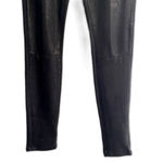 7 For All Mankind Knee Seam Coated Skinny Pants Black Faux Leather Size 26 Photo 3