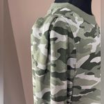 Banana Republic  Women’s Camo Green Puff Sleeve Sweatshirt Size M Photo 5