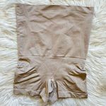 High waisted shapewear shorts Photo 0
