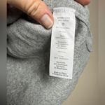 Everlane  The Classic Crew In Cashmere Lug HR Heather Grey Sweater M Photo 4