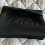 SKIMS New  pouch  Photo 0