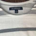 Elwood Women’s Long Sleeve Shirt Striped Crewneck Pullover Casual Gray White Lar Size L Photo 2