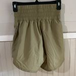 Nike NWT high waisted training shorts size XS Photo 4