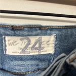 We The Free  Jeans Women's Girls 24 Slim Fit Bootcut Light Wash Blue Denim Photo 3