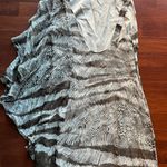 BCBGMAXAZRIA Dress Photo 0