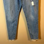 Old Navy ✨  Women’s High Rise O.G. Straight Jeans 4 Tall Photo 2