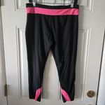 Wild Punch Black Pink Yoga Pants Size XL Stretchy Activewear Leggings Capri 3/4 Photo 1
