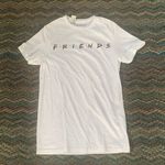NWT Friends TV T Photo 2