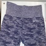 evolve camo seamless long sleeve crop top and shorts set Photo 7