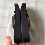 Olukai Mala’e Black Flip Flop Sandals Size 10 Photo 4