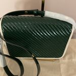 Tory Burch NWT Patent Leather Quilted Shoulder/Crossbody Bag Photo 2