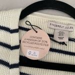Sincerely Jules Sleeveless sweater top Photo 1