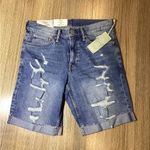 H&M  Women’s Distressed Blue Jean Shorts Size 30 – Trendy NWT‎ Photo 0