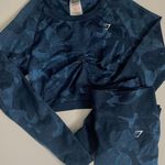 Gymshark Two Piece Workout Set Photo 0