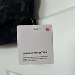 Lululemon Size 4  energy bra Photo 3