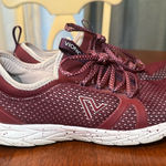 Vionic  Brisk Alma Lace‎ Up Walking Trainer Shoes Wine Burgundy Size 9.5 Photo 0