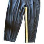 Umgee  Linen Blend Frayed Edge Elastic Waist Pull-on Ankle Pants Black Medium Photo 2