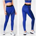 Fabletics Women’s Ultra High Waisted Seamless Sprint Leggings Size S Lapis Black Photo 1