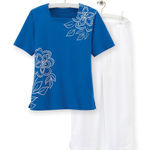 NWT Country Store Navy Floral Capri Set | Size: Large Blue Photo 0