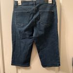 DKNY  Jeans Ludlow Short Women's Juniors Size 6 Shorts Capri Jeans Dark Wash Photo 13