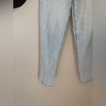 American Eagle Highest Rise Baggy Straight, Light Wash Strigid Jeans, Size 6 Photo 1