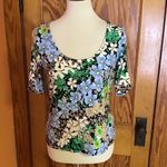 H & M Bright floral feminine top Photo 4