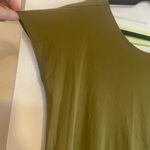 Nike  Pro women's training t-shirt in an olive green color with open back size M Photo 4