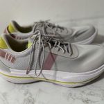 Sorel  EXPLORER BLITZ LEISURE MOONSTONE WHITE WOMEN SNEAKER SIZE 9.5 NEW Shoes Photo 1