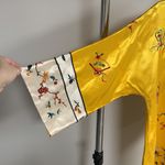 🚫SOLD🚫Vintage Gold Hand Embroidered Silky Kimono with Flower Frog Buttons Size M Photo 1