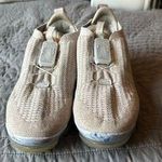 Nike  Air Vapormax Flyknit Women’s Oatmeal Photo 2