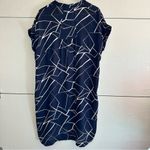 Loyal Hana Cybelle Tunic Blouse Nursing Breastfeeding Tunic Geometric Navy Blue Size L Photo 7