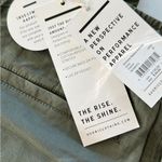 Vuori  Men's Olive Cargo Pants Photo 10