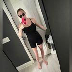 NWOT Stretch Ribbed Onepiece Jumpsuit Onesie Size Medium in Black Photo 2