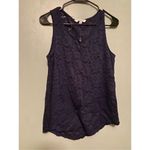 Ellen Tracy  Co Women’s Tank Top Blouse Navy Lace Sleeveless Gold Button M Photo 1